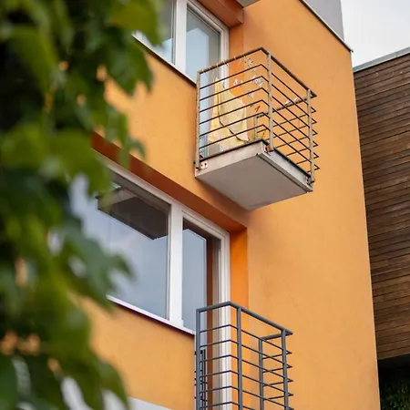 No32 Ac Cozy Near Train Station Appartement