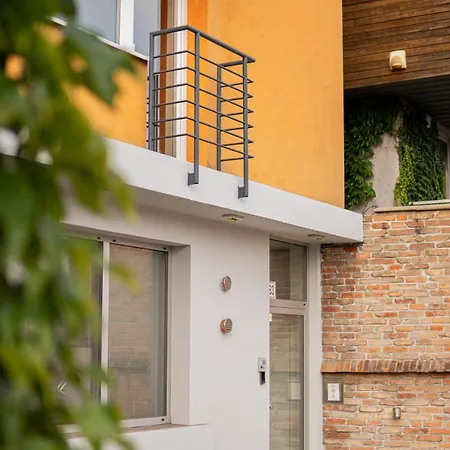 דירה No32 Ac Cozy Near Train Station *