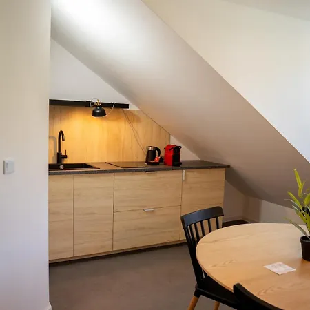 No32 Ac Cozy Near Train Station * ברטיסלאבה