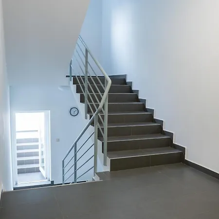 Appartement No32 Ac Cozy Near Train Station Bratislava