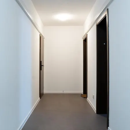 No32 Ac Cozy Near Train Station Bratislava